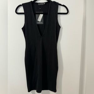 NWT 6 Pretty Little Thing Bodycon Mini Dress Black Deep V Neck Small Med…